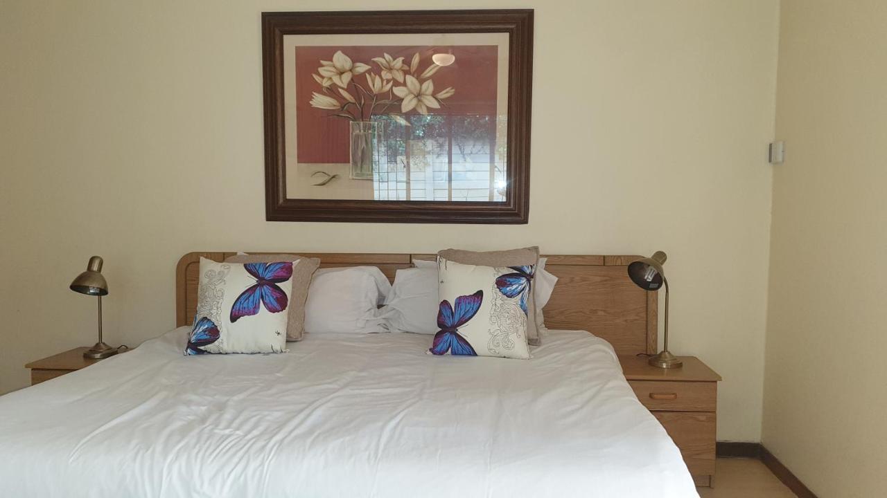Matina Guest House 요하네스버그 외부 사진