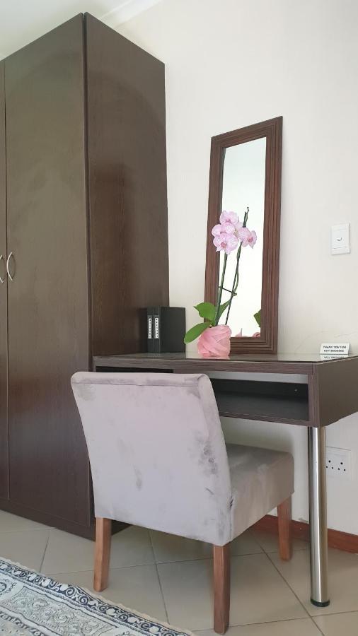Matina Guest House 요하네스버그 외부 사진