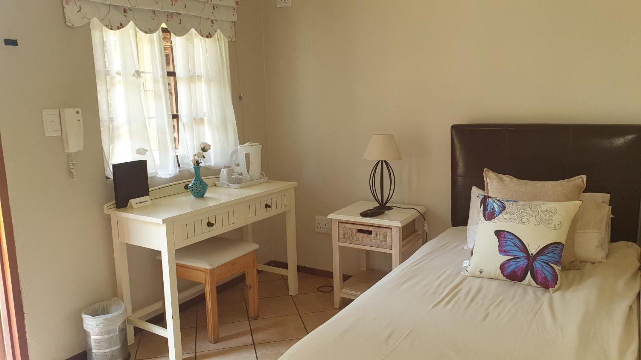 Matina Guest House 요하네스버그 외부 사진